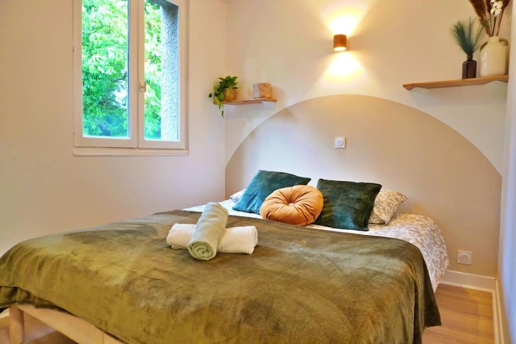 Ferienwohnung "Cocon Biellois" - Calme, Vue & Parking Bielle Exterior foto
