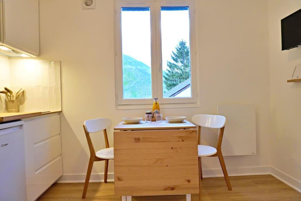 Ferienwohnung "Cocon Biellois" - Calme, Vue & Parking Bielle Exterior foto