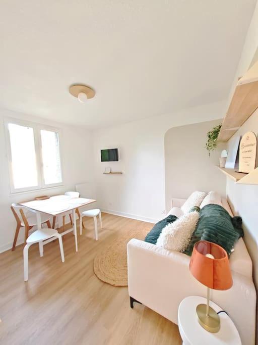Ferienwohnung "Cocon Biellois" - Calme, Vue & Parking Bielle Exterior foto